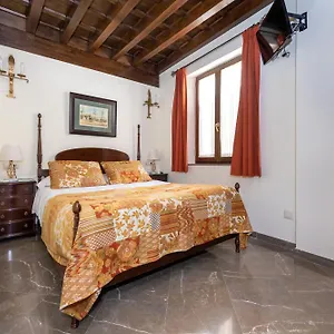 En Pleno Centro, Aljibe Rodrigo Del Campo 1c Apartment Granada