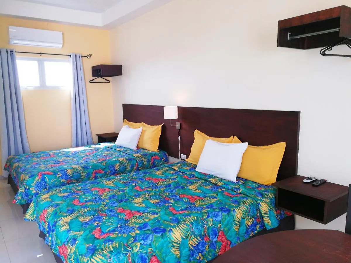 Agua Clara Eco Suites Oranjestad 0*,